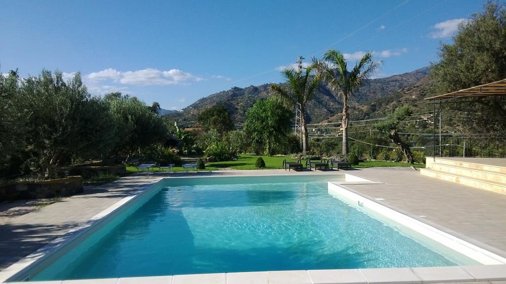 Gaggi Taormina Villa Ibiscus Alcantara חדר תמונה
